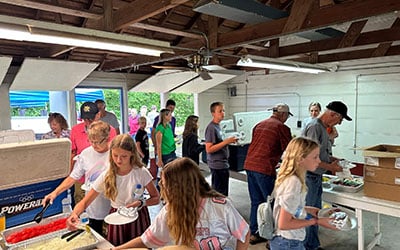 Bradbury Black Kettle Meal for the community